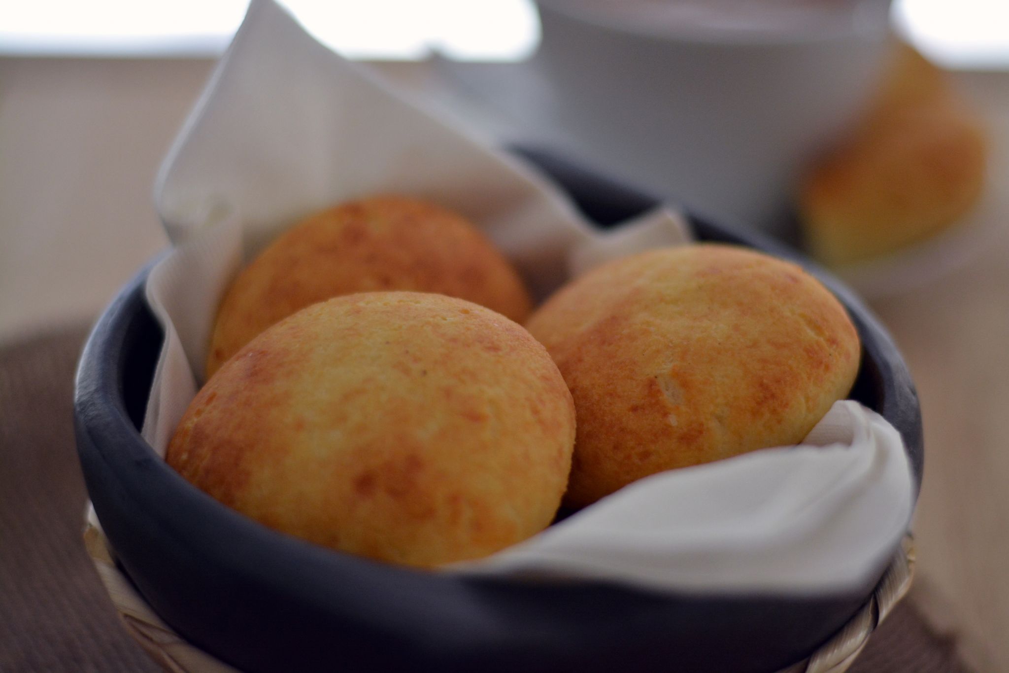 Almojábanas (Colombian Cheese Bread)