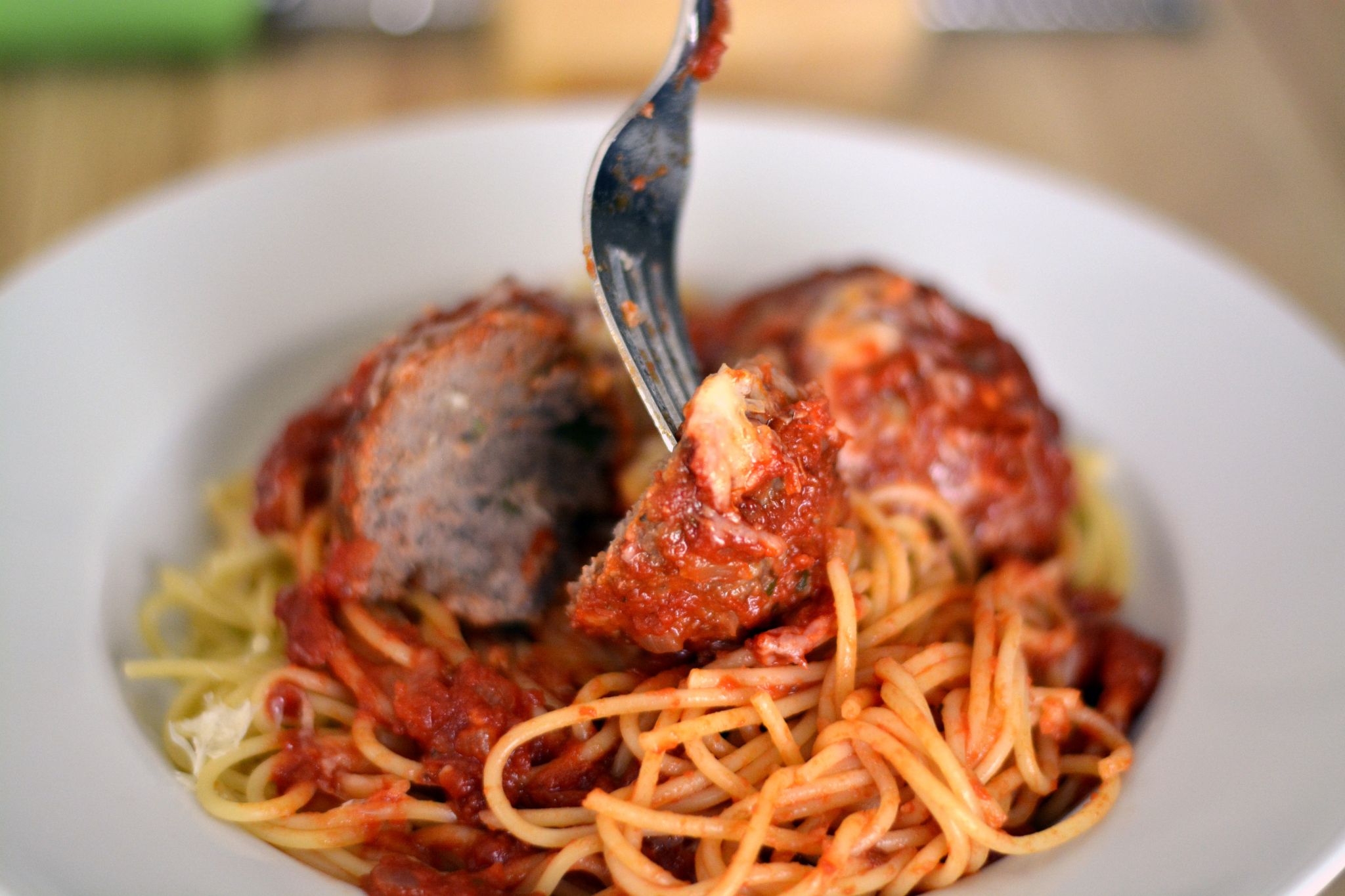 Espaguetis Con Albóndigas
