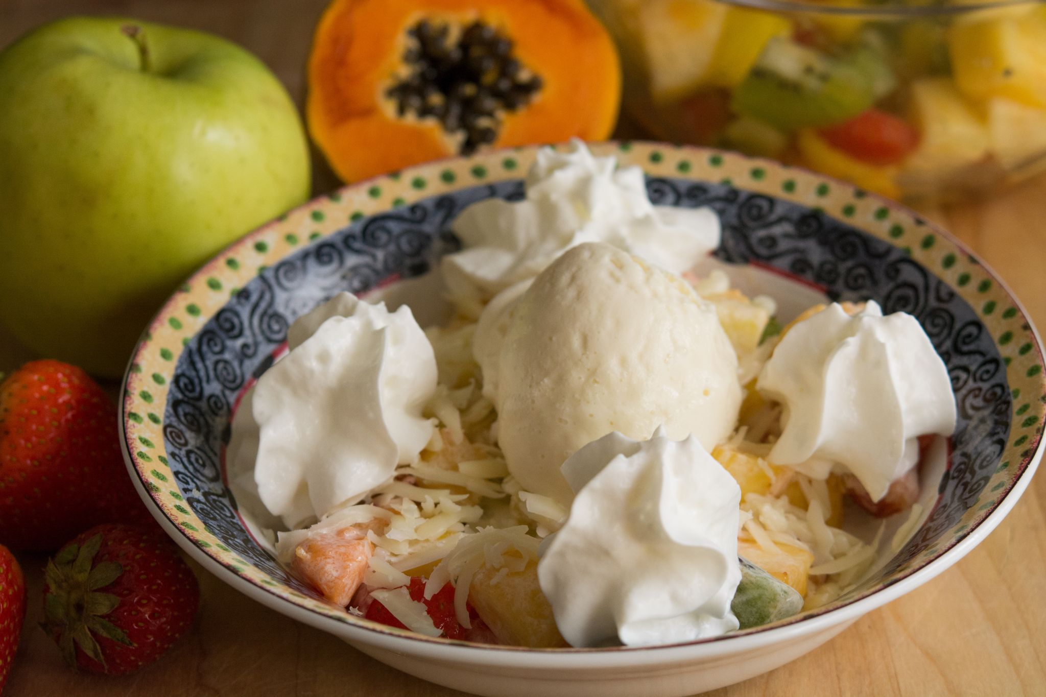 Ensalada de Frutas Estilo Colombiano